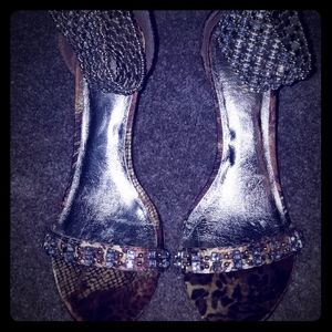 Zigi Soho velvet cheetah print heels